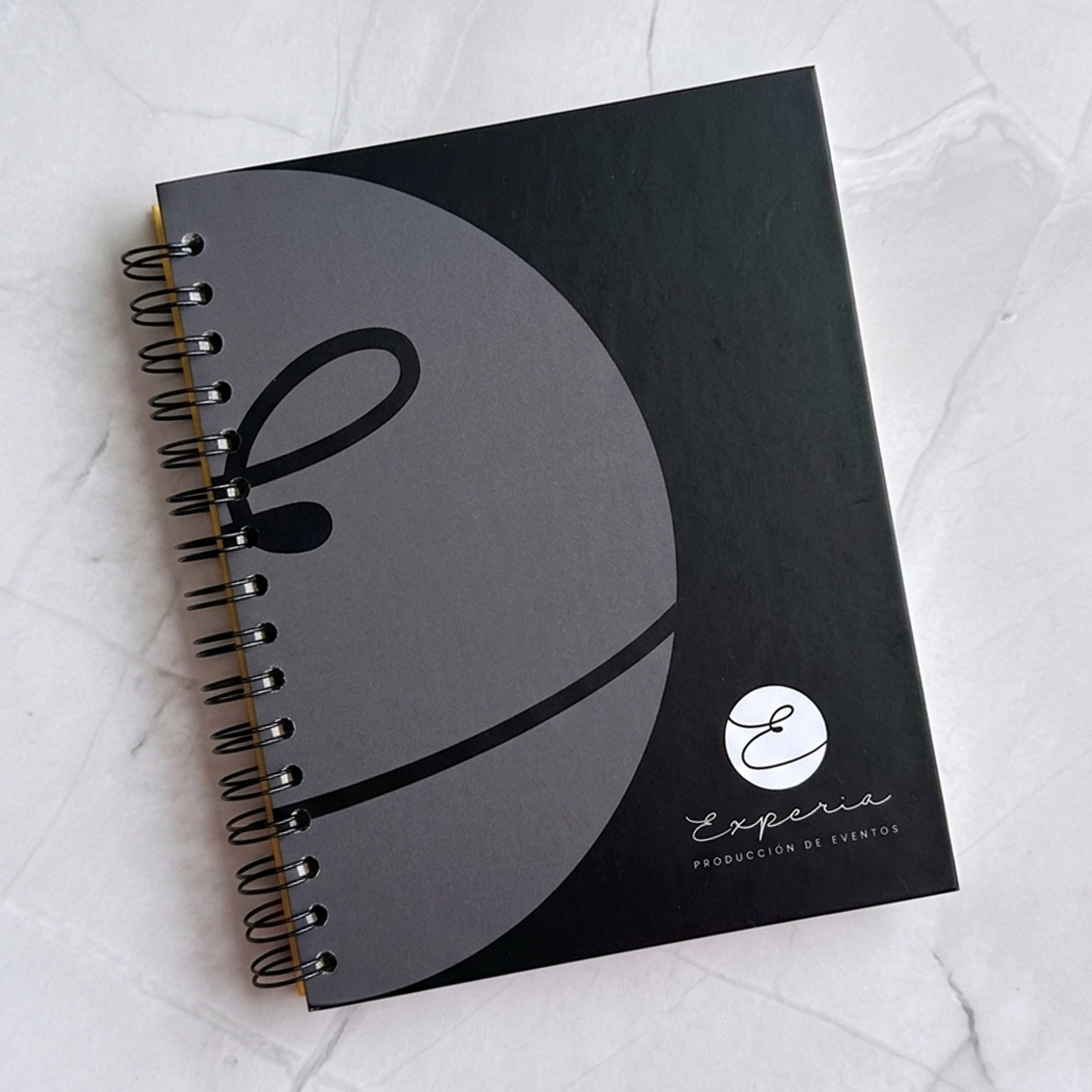 Libreta con logo